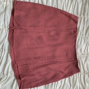 Crêpe dusty pink mini skirt